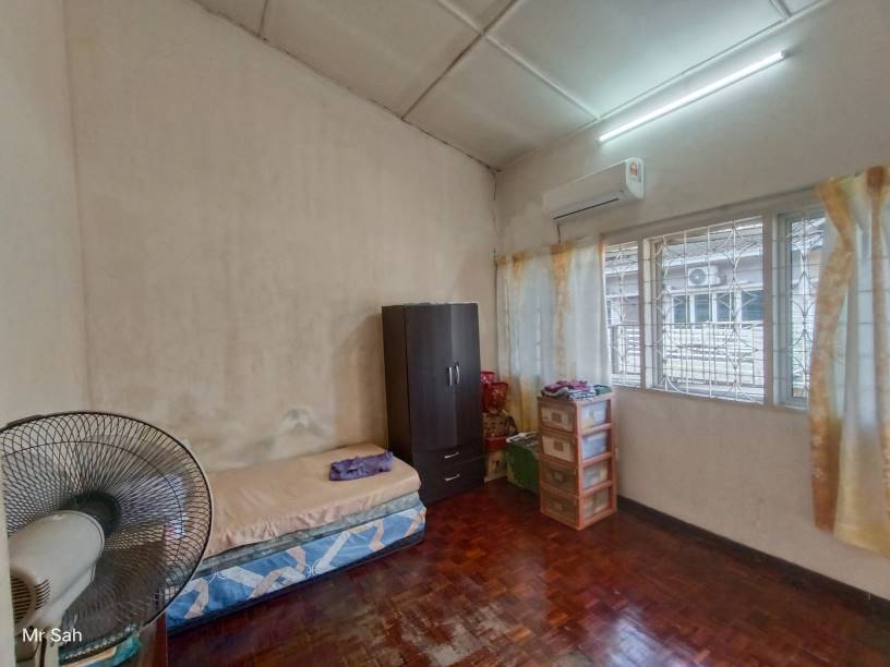 Taman Sri Reko - photo 10