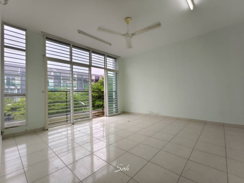 BANGI AVENUE - photo 4