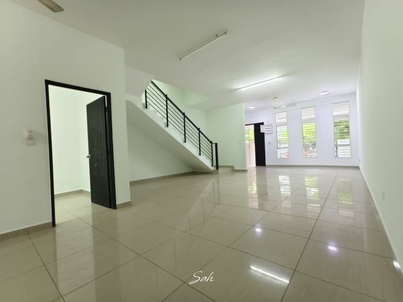 BANGI AVENUE - photo 3