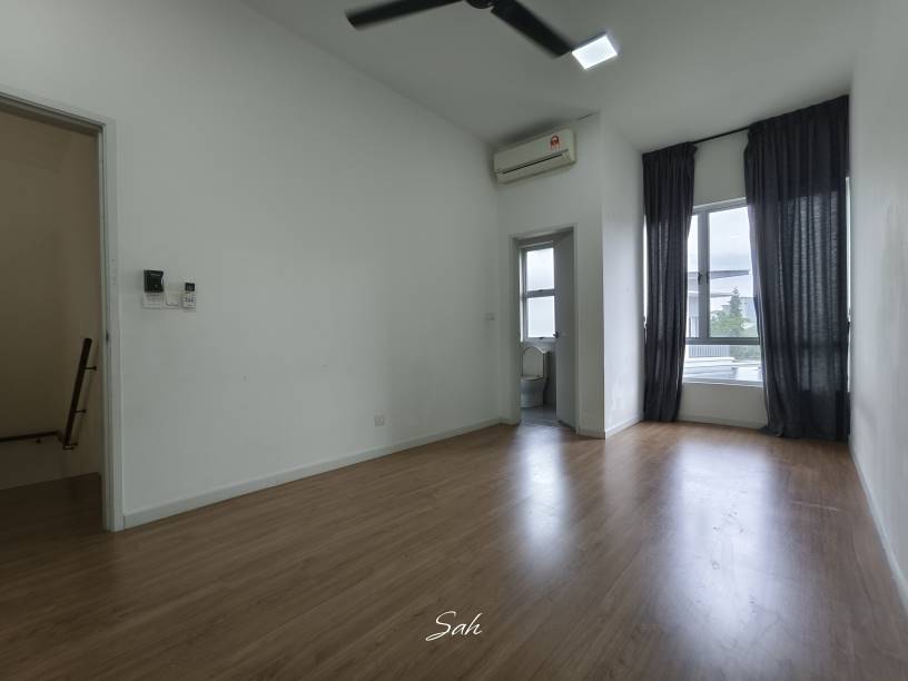 TROPICANA HEIGHTS - photo 10