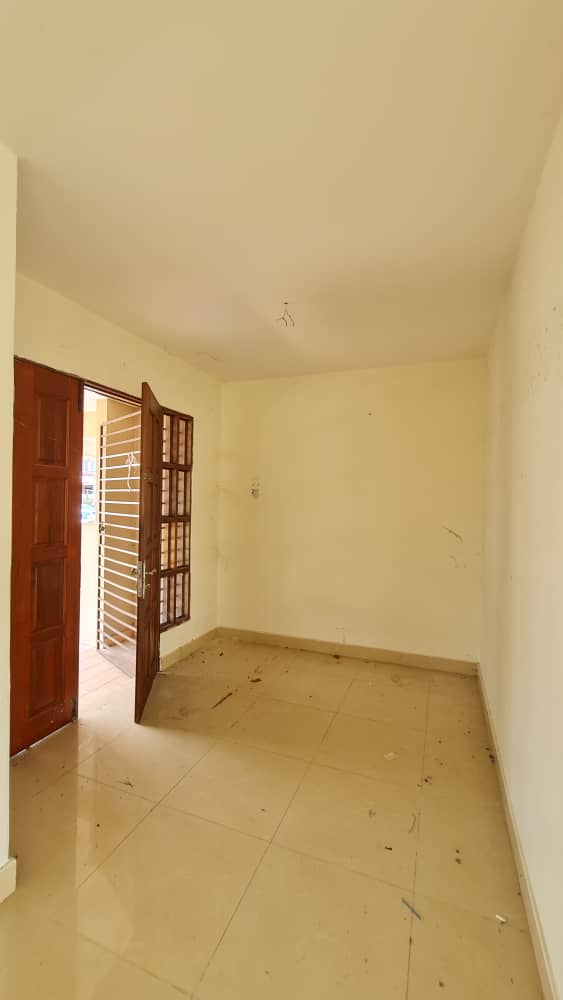 Taman Kajang Utama - photo 6