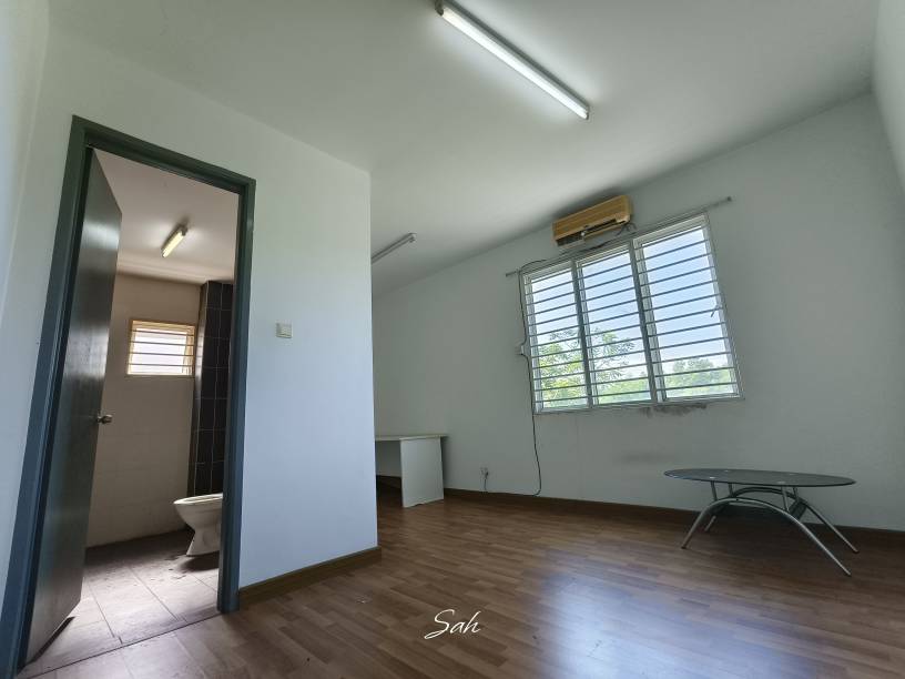 Taman Tiara East - photo 8
