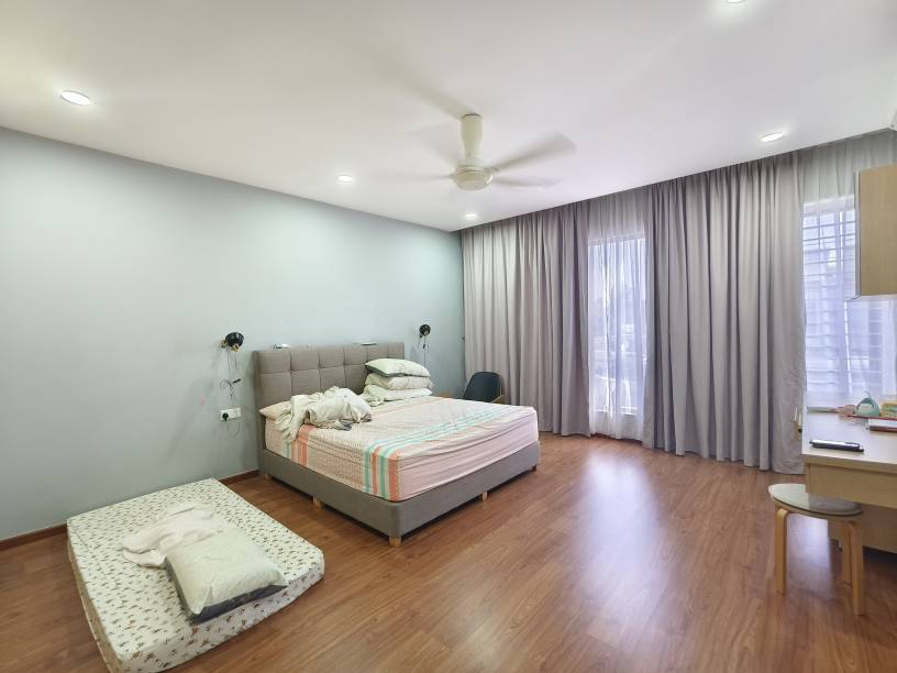 Taman Kajang East - photo 4