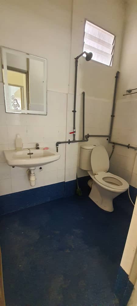 Below MV Apartment Mutiara Height Penang - photo 3