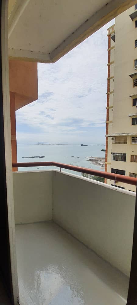 Below MV Apartment Mutiara Height Penang - photo 5