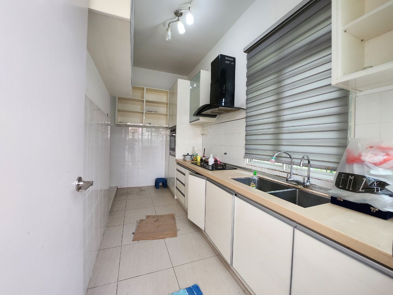 2 Storey Terrace Presint 11 - photo 8