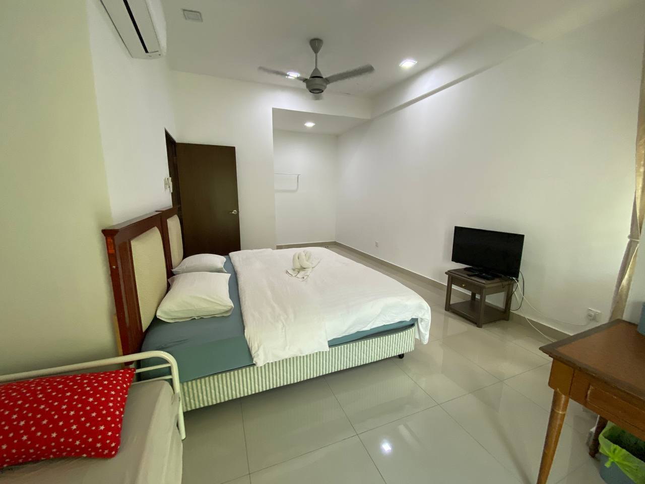 Desa Camelia Sungai Merab Kajang - photo 8