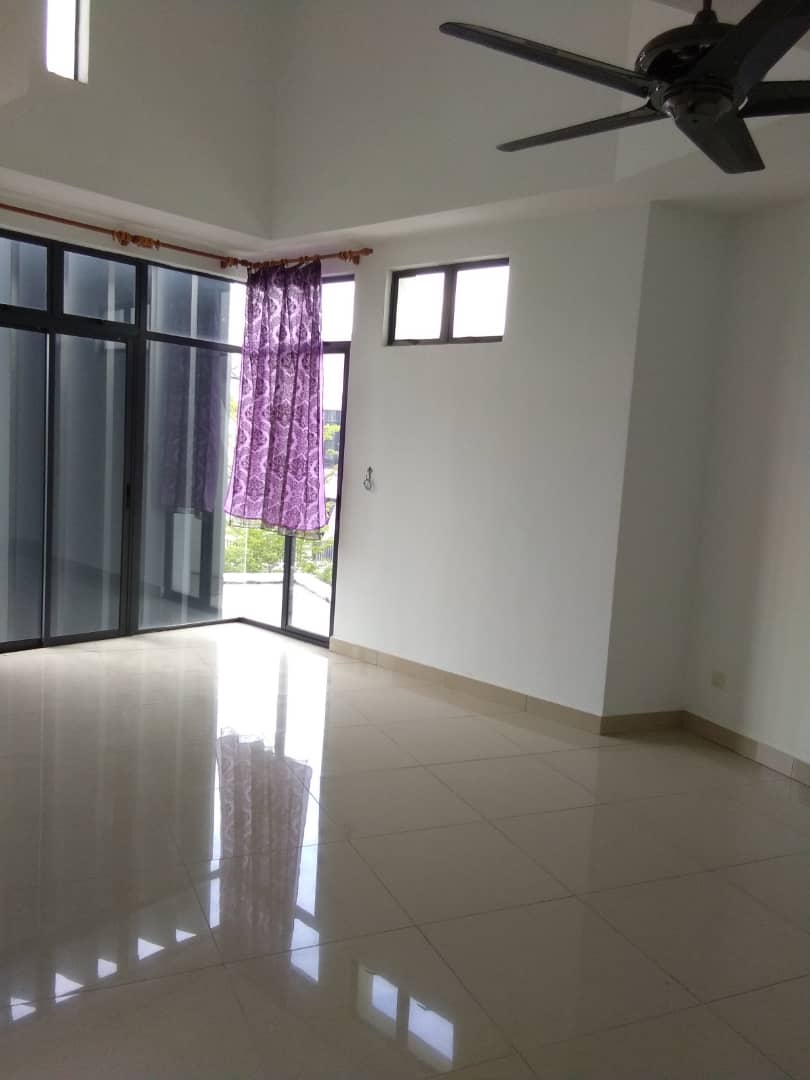 Laman Glenmarie Double Storey House - photo 4