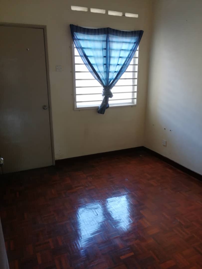 Double Storey  Bandar seri ehsan  Banting Sepang - photo 9
