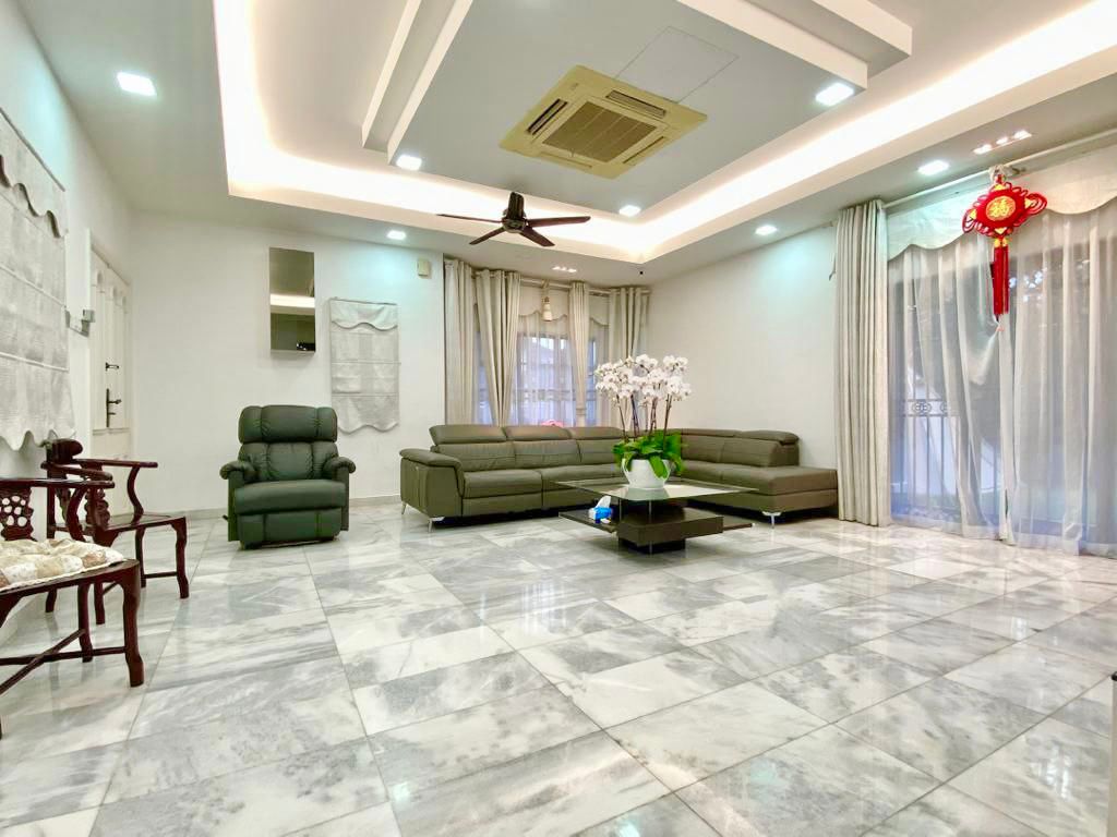 BUNGALOW Taman Bukit Mewah  Kajang nice unit - photo 2