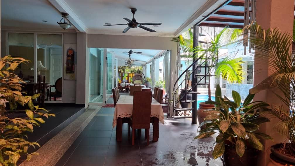 Huge double storey Bangalow KGSAAS Seksyen 13 - photo 8