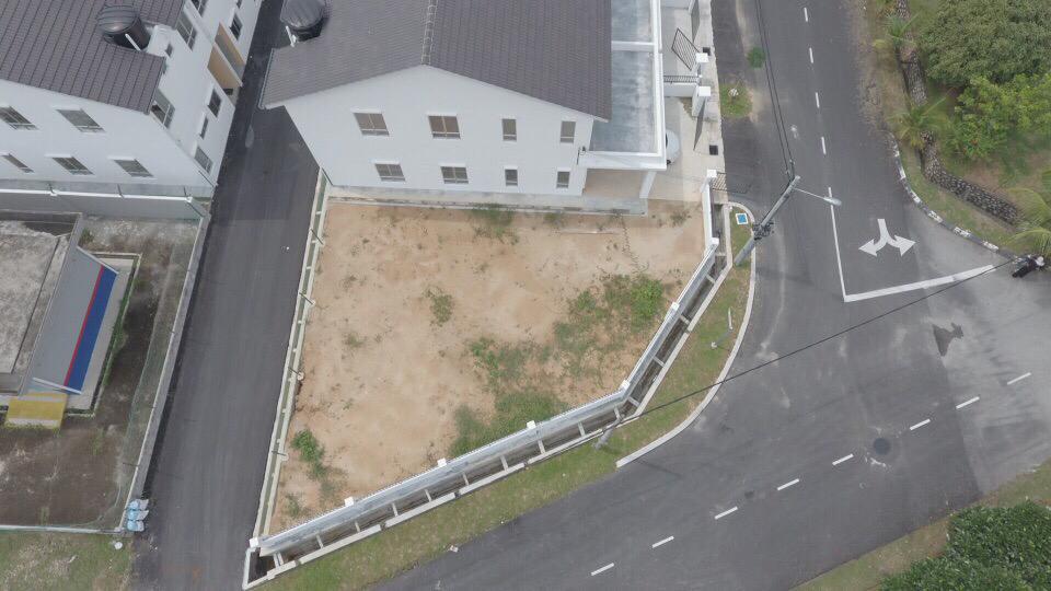 CORNER LOT DOUBLE STOREY BANDAR RINCHING SEKSYEN 6 - photo 2