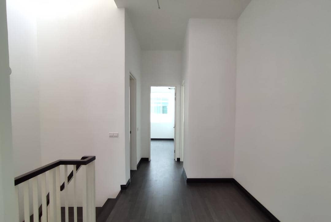 DOUBLE STOREY ECO MAJESTICC  MERRYDALE semenyih - photo 5
