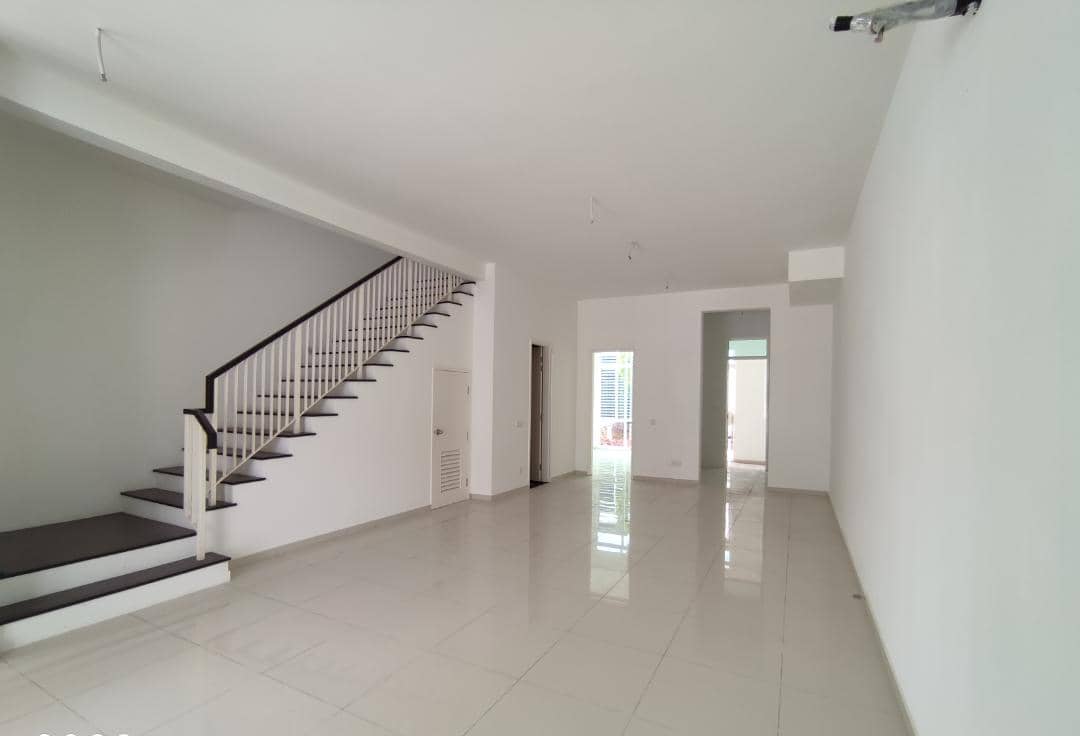 DOUBLE STOREY ECO MAJESTICC  MERRYDALE semenyih - photo 12