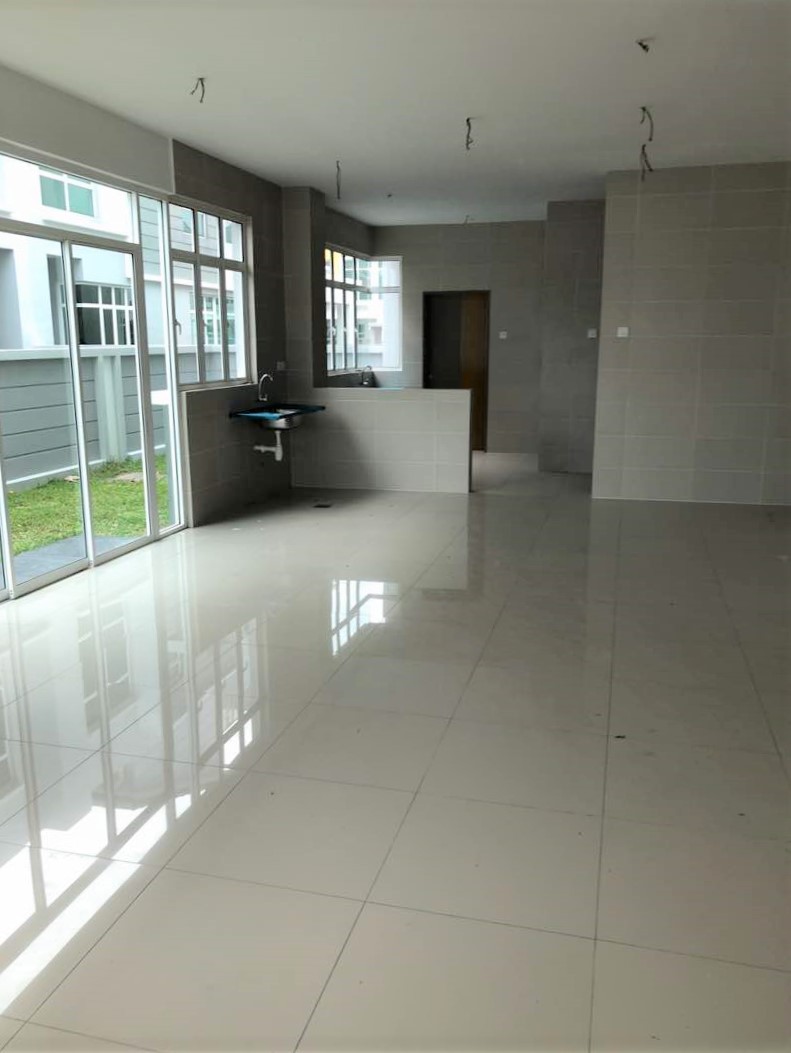Freehold Cluster Semi-D  Kemuning Greenhills, - photo 5