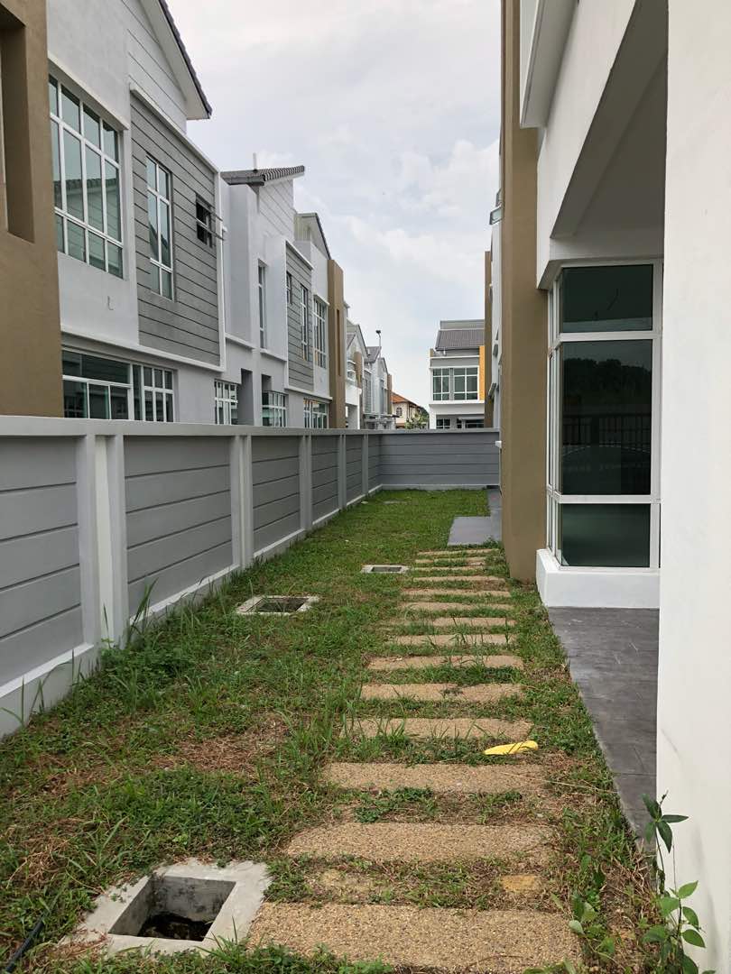 Freehold Cluster Semi-D  Kemuning Greenhills, - photo 7