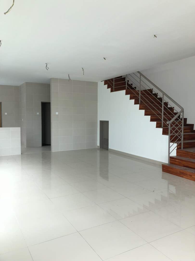 Freehold Cluster Semi-D  Kemuning Greenhills, - photo 8