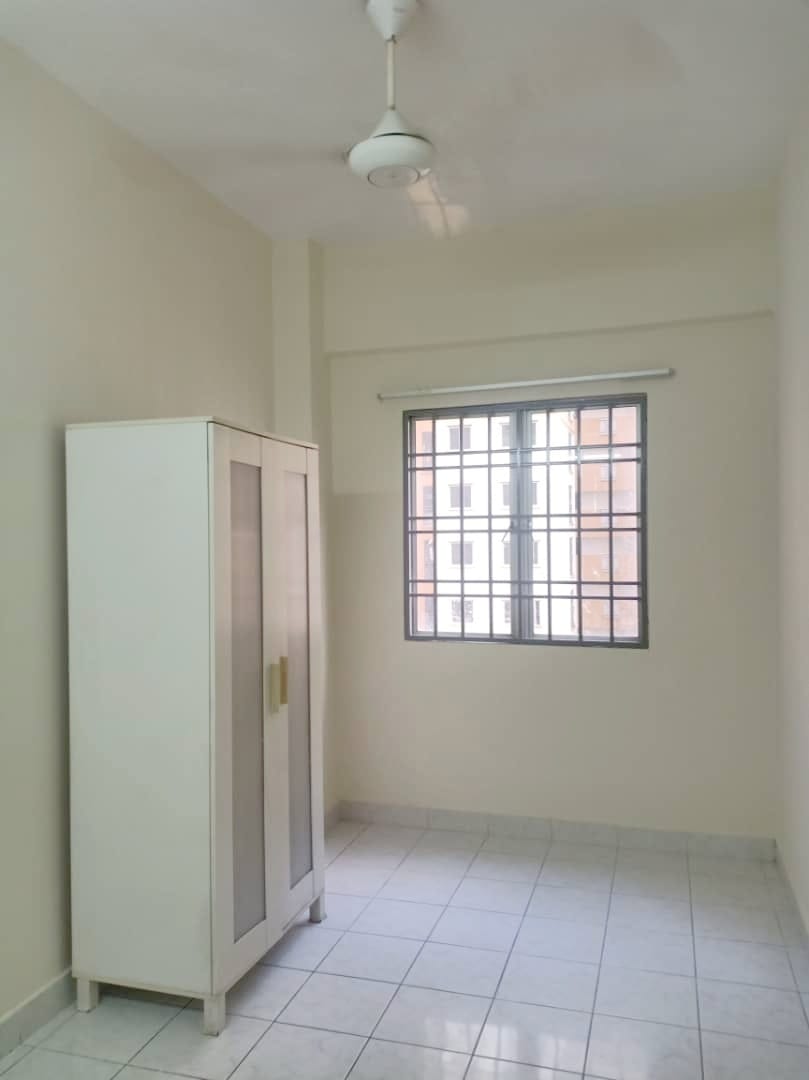 PELANGI DAMANSARA CONDOMINIUM - photo 3