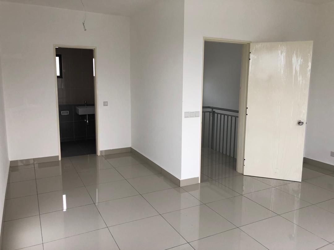 2 half Storey Corner Lot Crista Setia Alam - photo 5