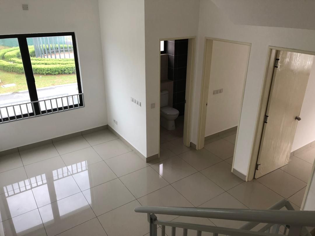 2 half Storey Corner Lot Crista Setia Alam - photo 7