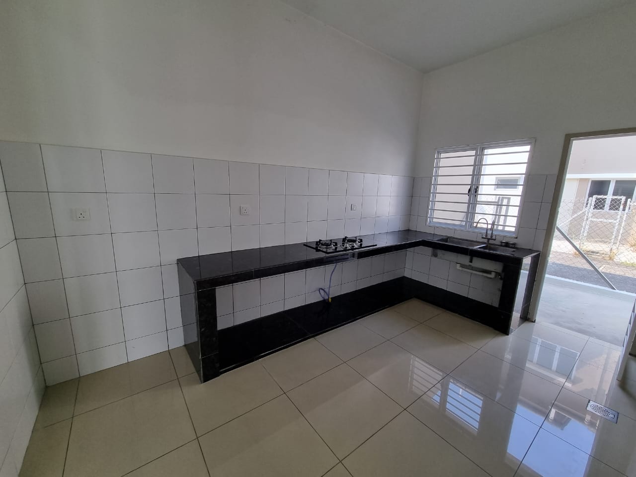 Penduline End Lot Corner, Bandar Rimbayu - photo 3