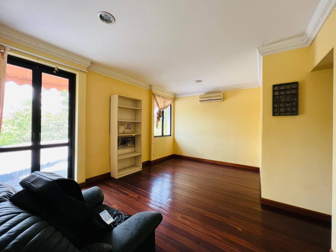 Bungalow Tadisma, Seksyen 13 Shah Alam - photo 10