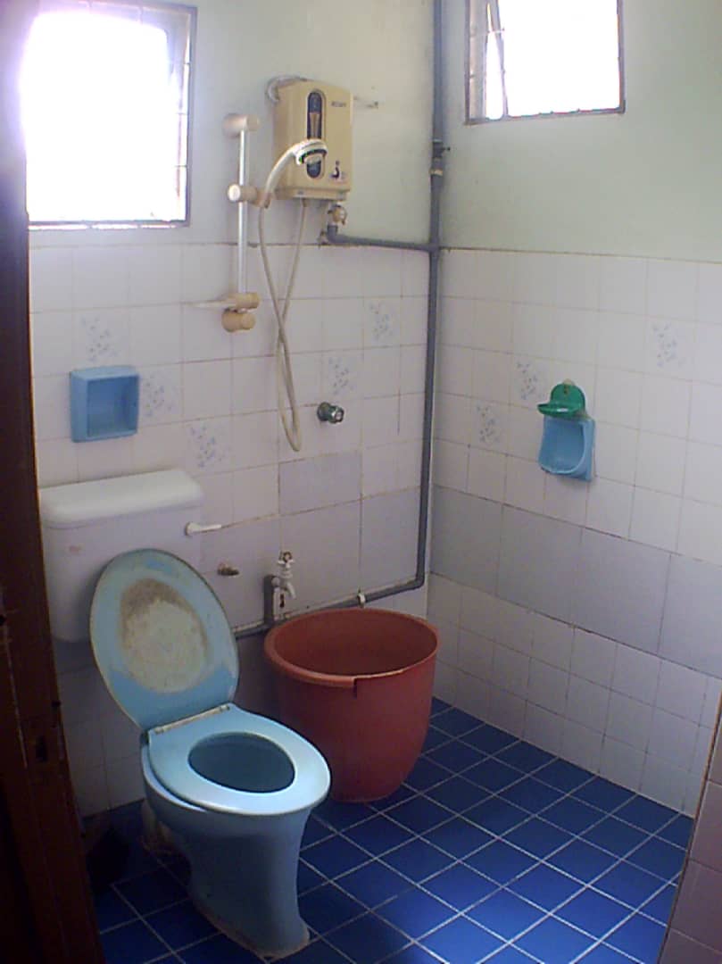 DOUBLE STOREY HOUSE TERRACE SEKSYEN 8 SHAH ALAM - photo 8