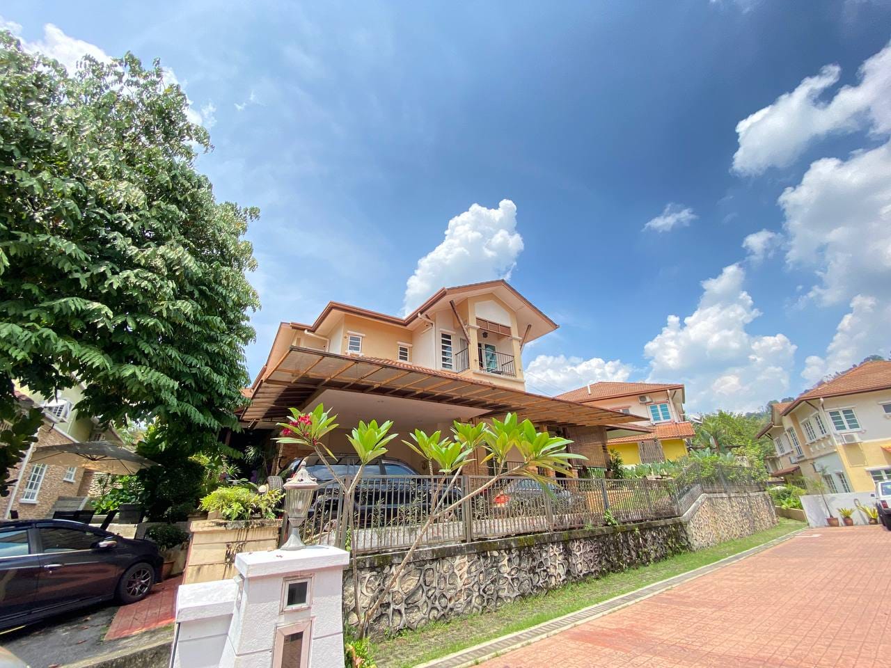 2 AND HALF STOREY BUNGALOW KEMENSAH HEIGHTS AMPANG - photo 7