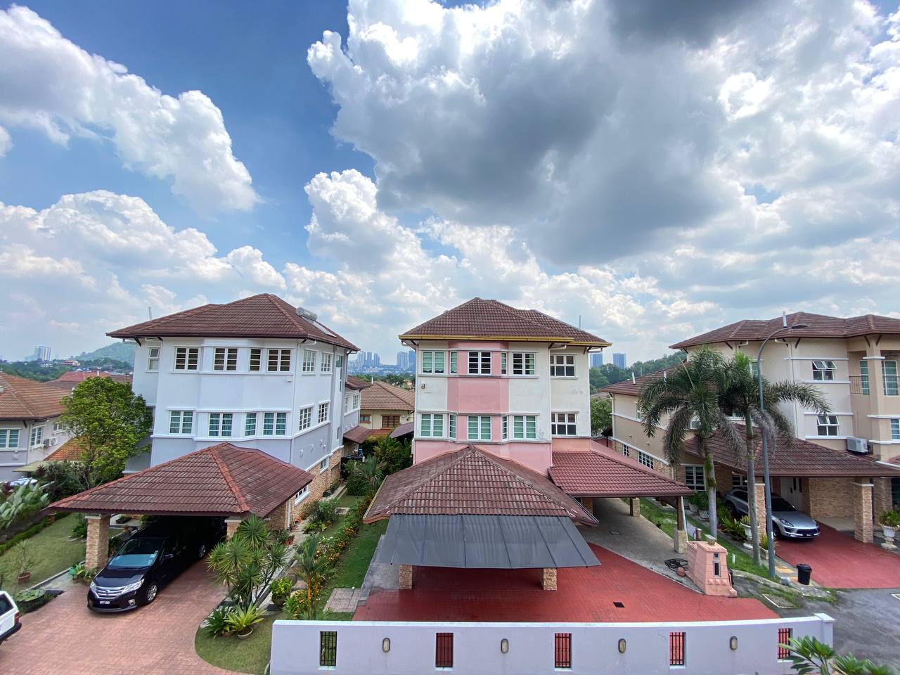 2 AND HALF STOREY BUNGALOW KEMENSAH HEIGHTS AMPANG - photo 13