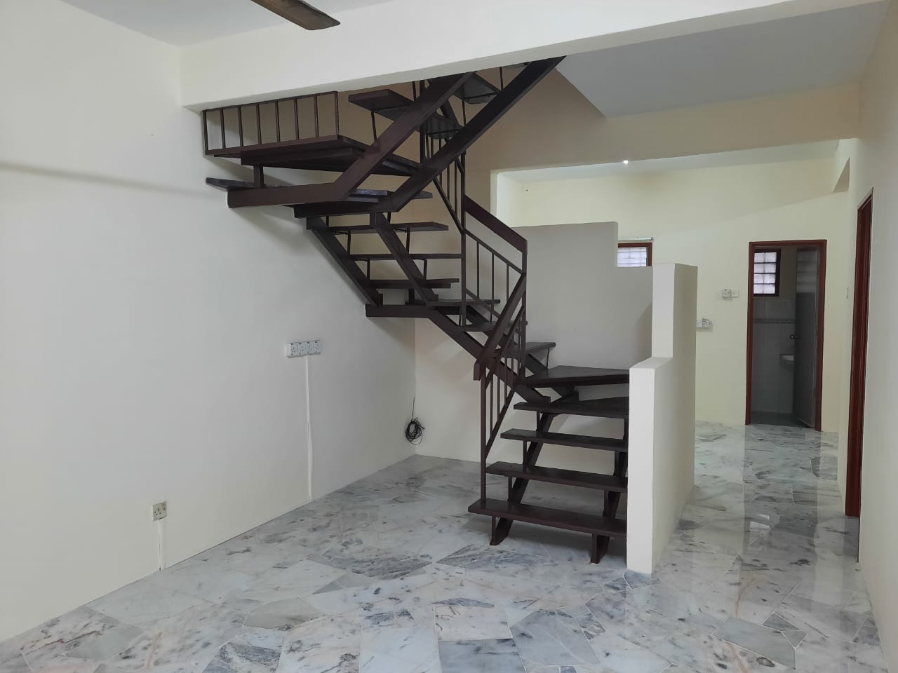 2 STOREY TERRACED LINKED HOUSE SAUJANA UTAMA - photo 3