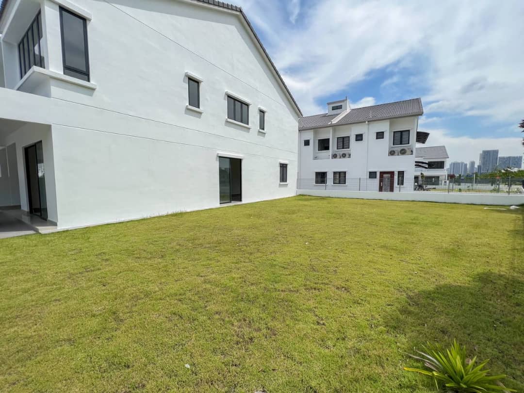 DOUBLE STY CORNER LOT SEJATI LAKESIDDE CYBERJAYA - photo 10