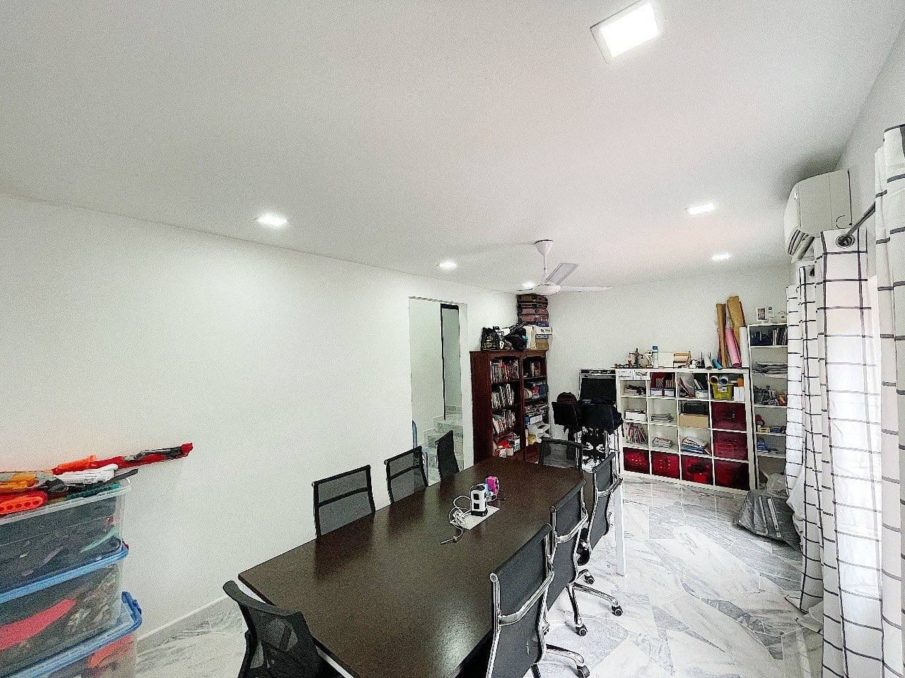 DOUBLE STOREY BUNGALOW SWIMMING POOL SHAH ALAM - photo 7