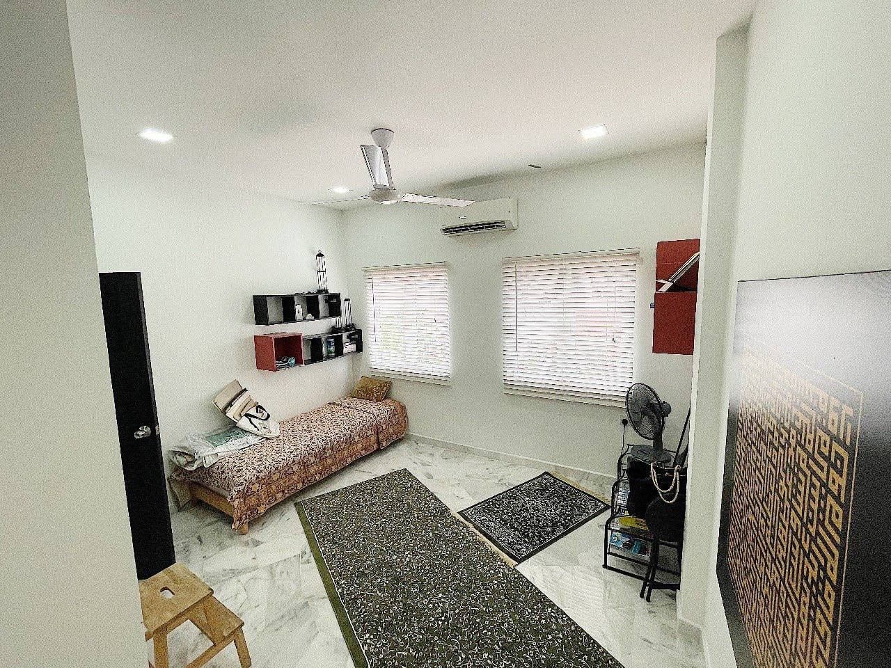 DOUBLE STOREY BUNGALOW SWIMMING POOL SHAH ALAM - photo 10