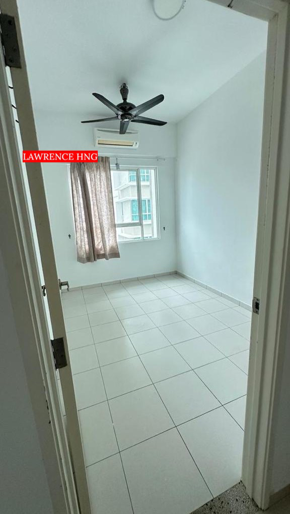 One Imperial For Sale - photo 3