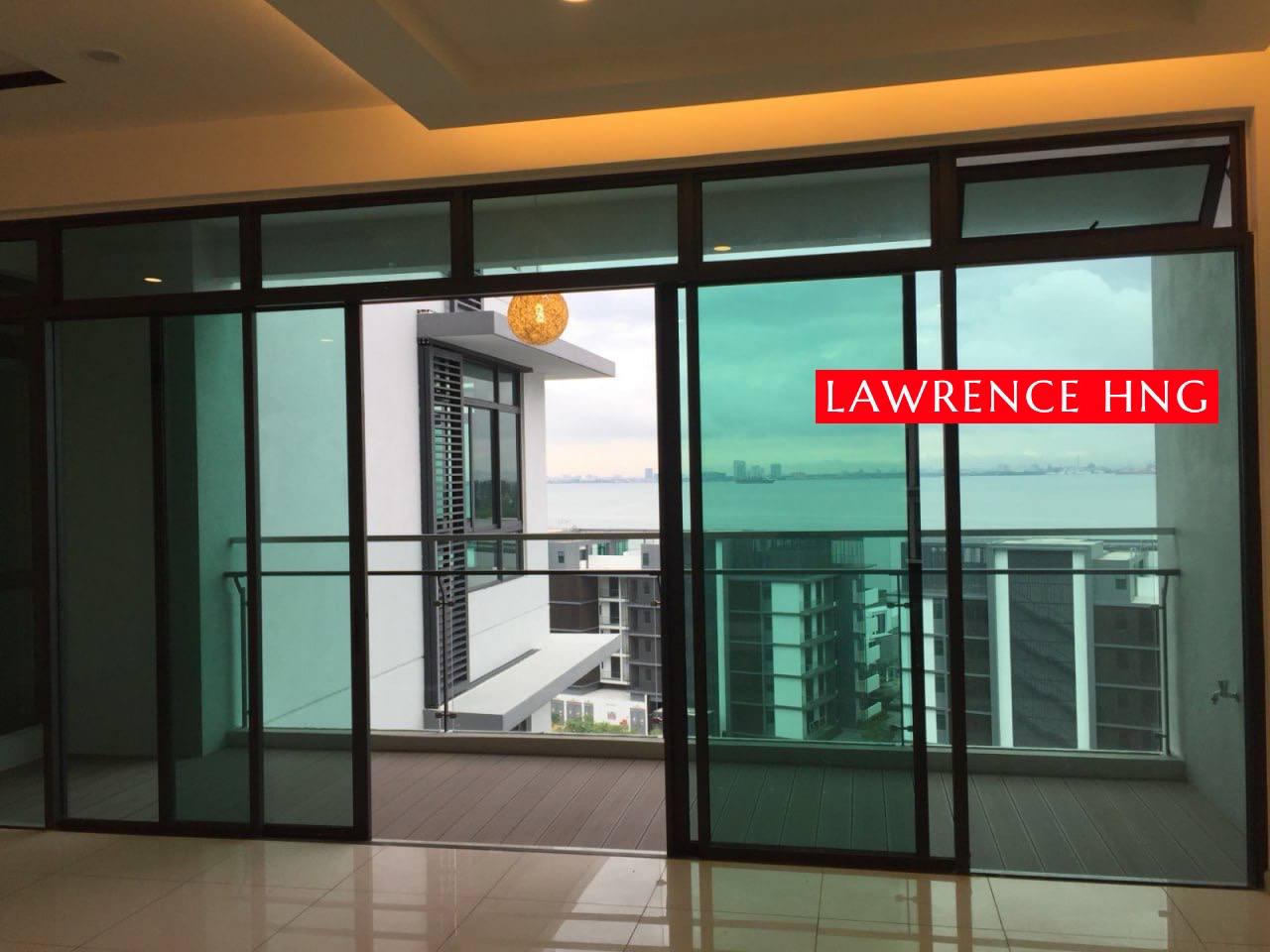 The Light Collection 3 For Rent Near Queensbay - photo 3