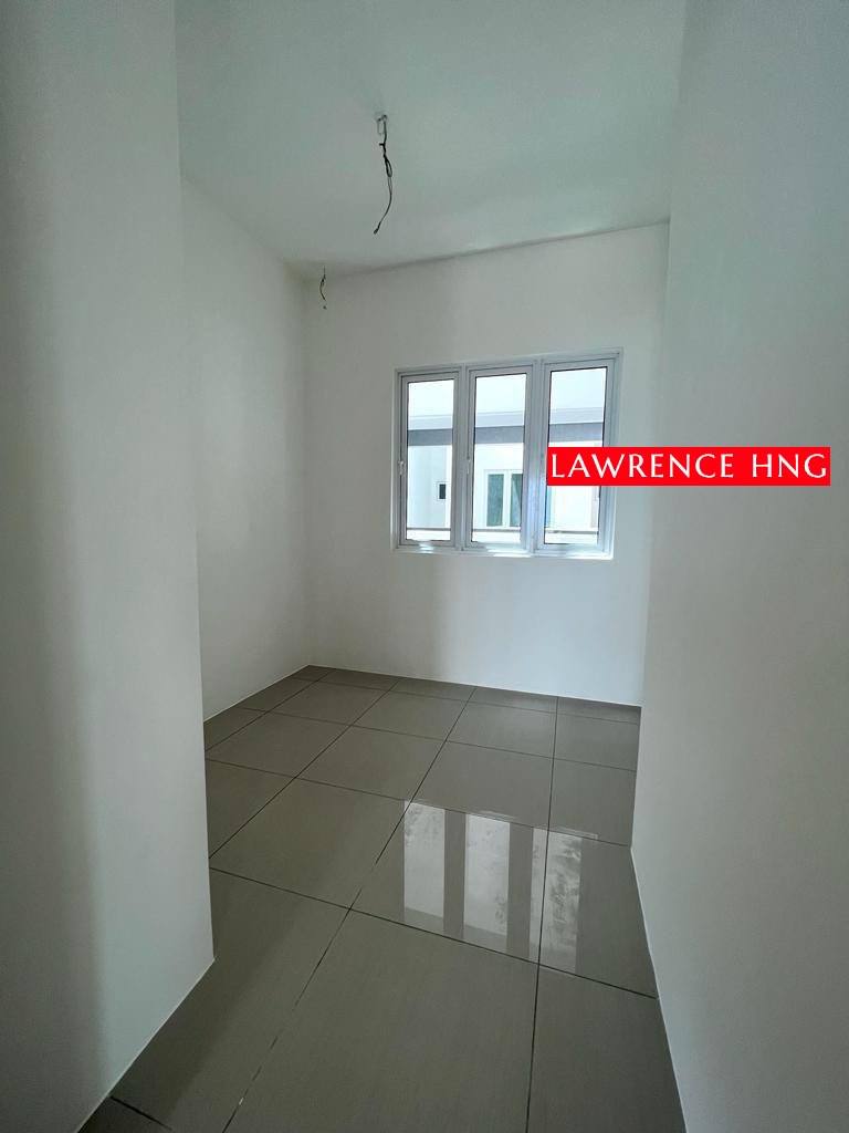 Quaywest For Sale Near Queensbay - photo 3