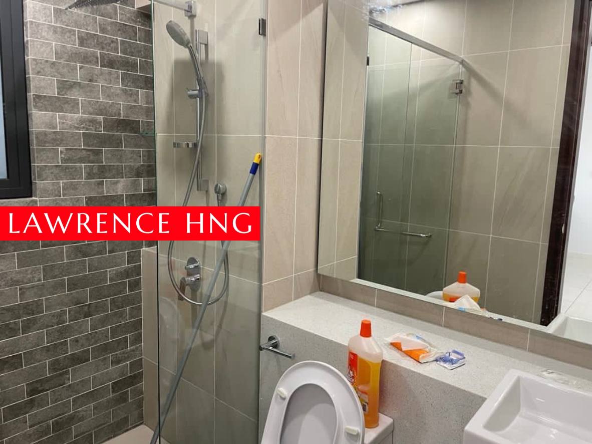 Q2 Queens Residence Near Queensbay For Rent - photo 8