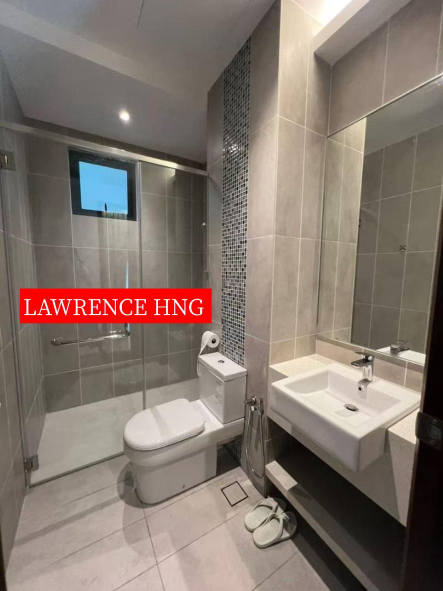 Q1 Queens Residence Near Queensbay For Rent - photo 7