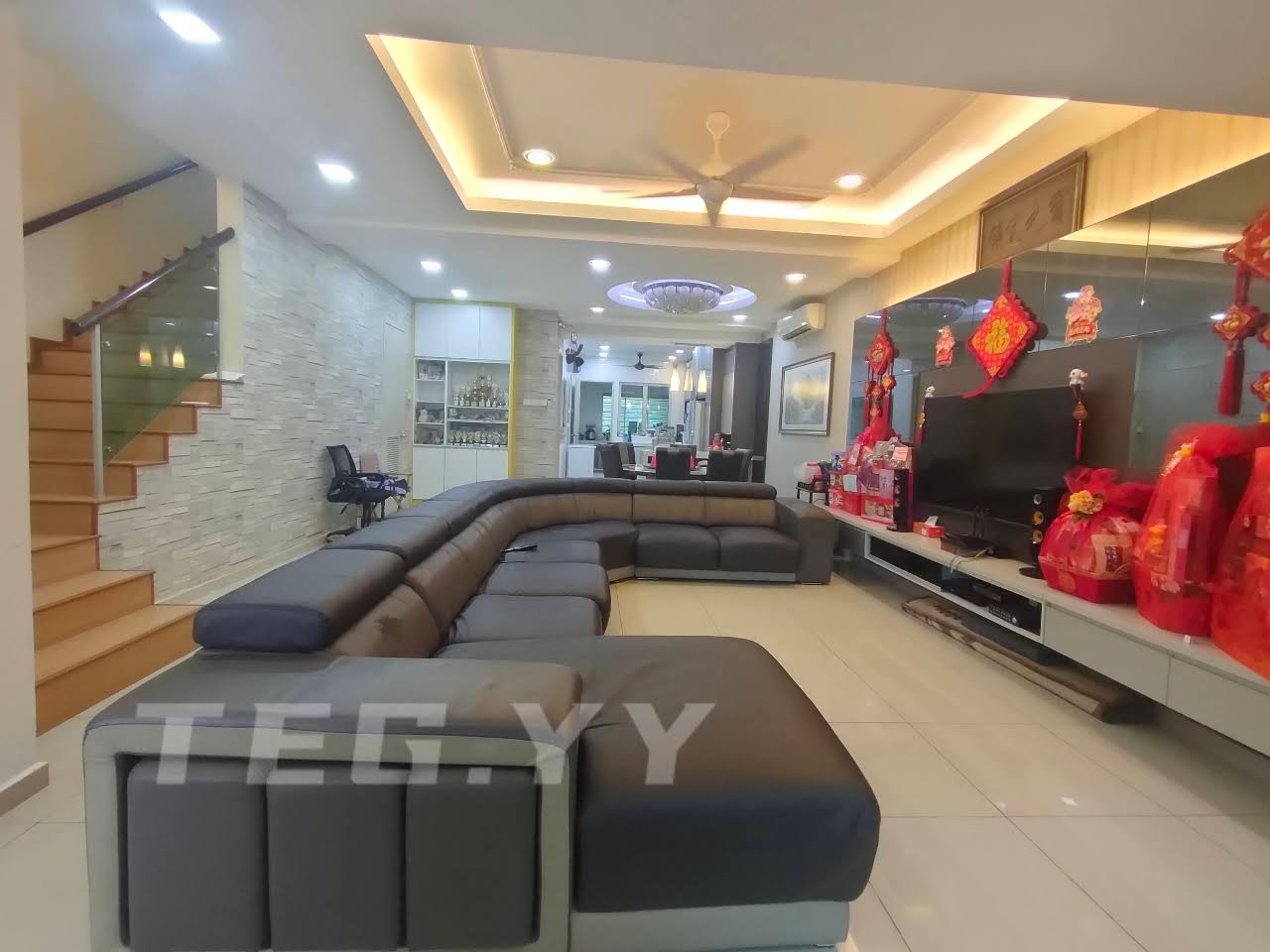22x109 Full Renovated 3Sty Armaya Bandar Botanic - photo 3
