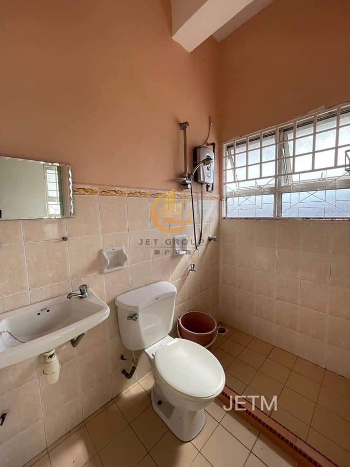 Vista Indah Putra Apartment 958sf - photo 8
