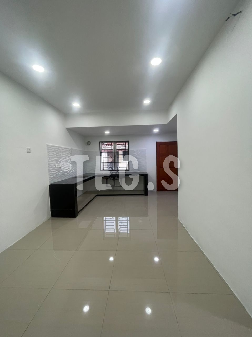 1 sty 20x60 Newly Reno Taman Sentosa Klang - photo 3