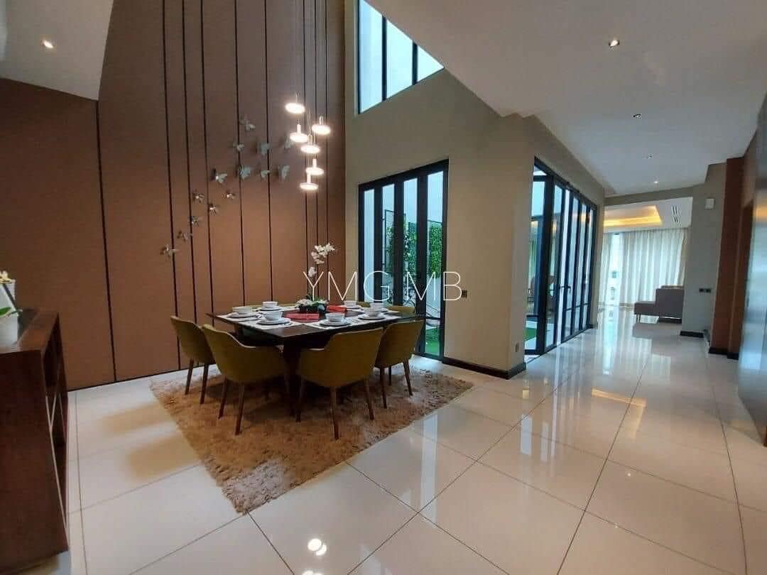 Brand New 3sty 28x90 Setia Alam Face South North - photo 2