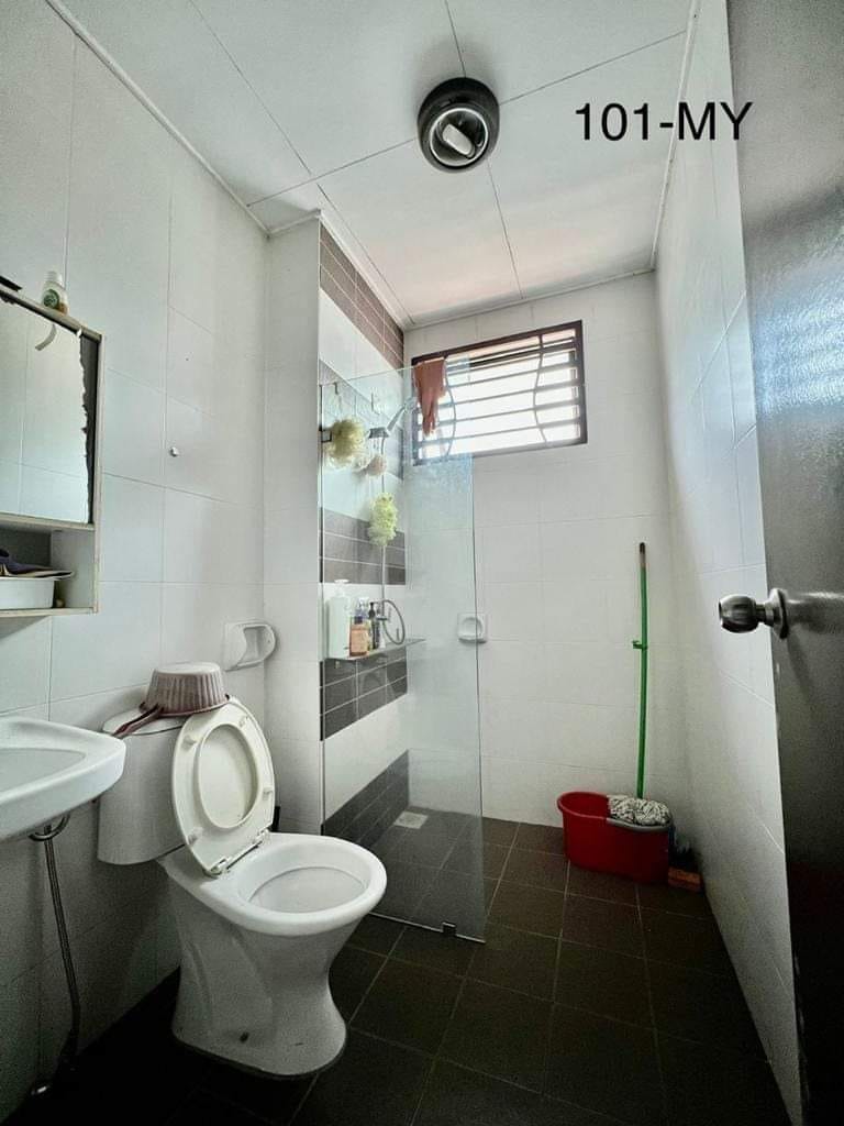 Below Value 2sty 20x78sf Bandar Puteri Klang - photo 10