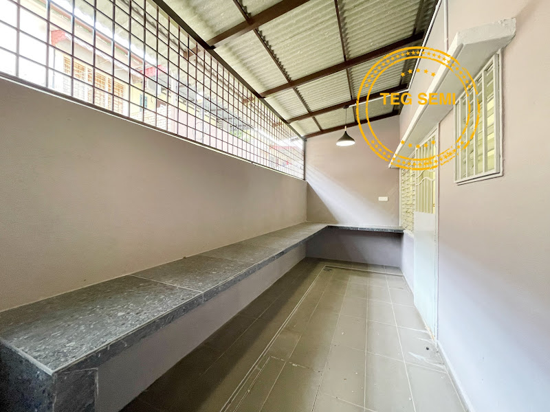 2 Sty Renovated Extended Bandar Puteri Klang - photo 3