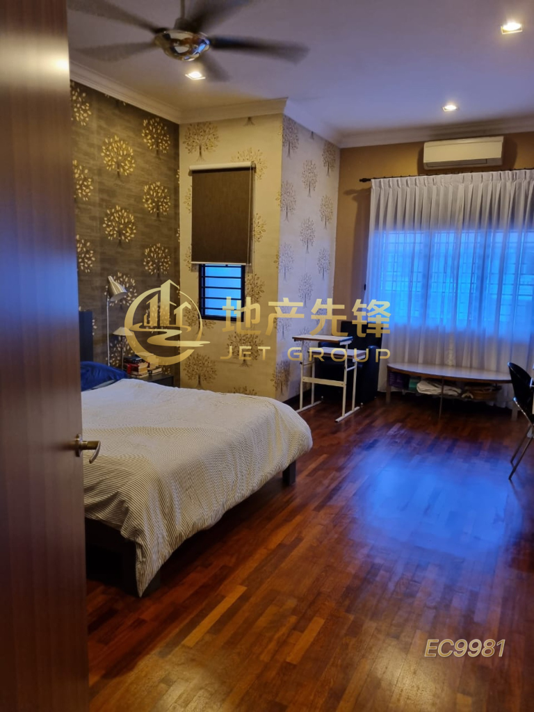 2 Sty Endlot With Land Full Reno Alam Impian - photo 4
