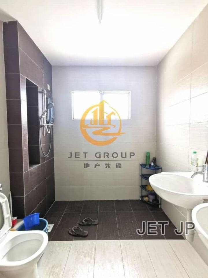 2 Sty Semi D Bukit Tinggi 3 Parkland Value Buy - photo 2