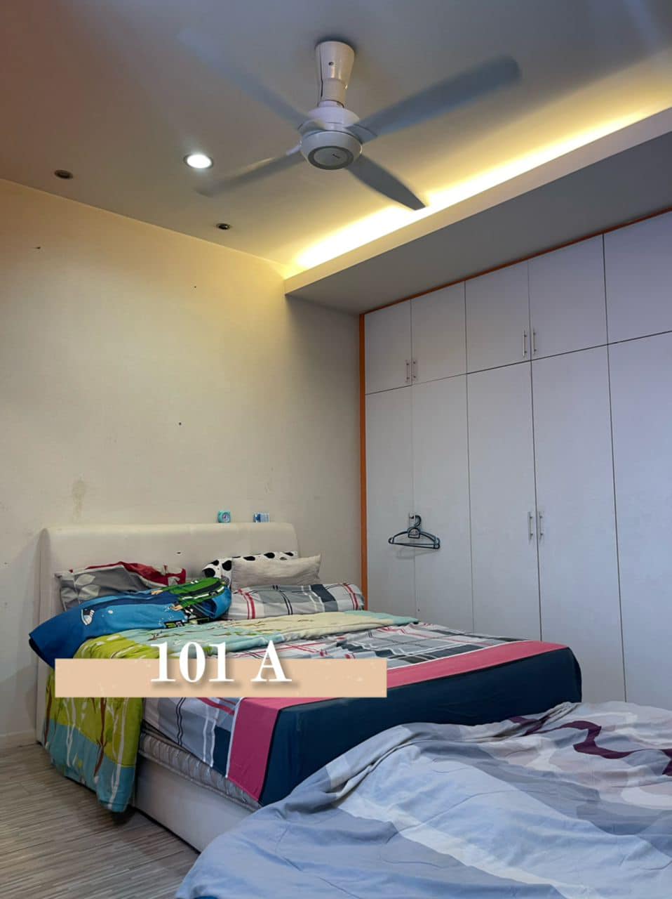 Fully Renovated Extended 2 Sty Bandar Botanic - photo 3