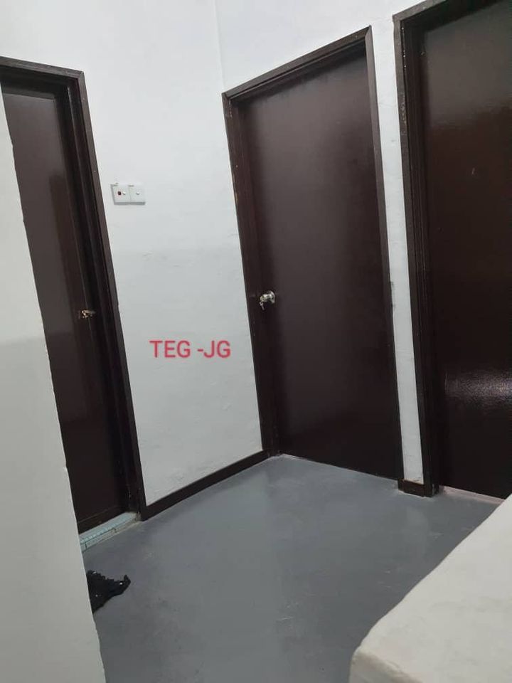 2 Sty Klang Utama Newly Painted - photo 4