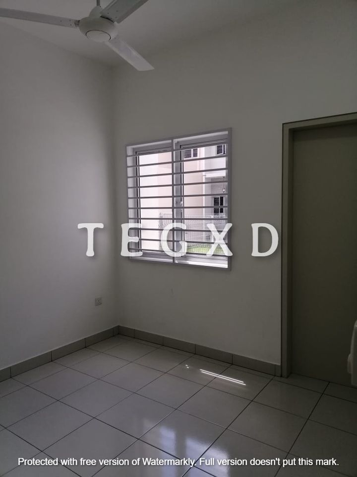 2 Sty Bukit Raja With Furnished Move In Condition - photo 4