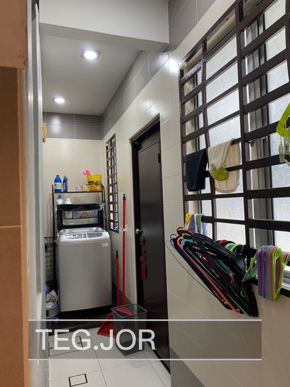 2 Sty Bukit Raja Below Value Move In Cond Renovate - photo 3